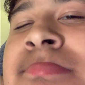 Meet your Posher, Dahlia